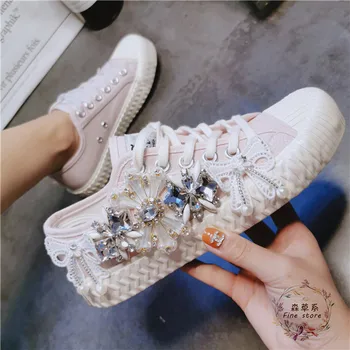V lete roku 2019 novej Európskej ťažký priemysel drahokamu krajky-up biele topánky móda kórejský nízke plátno topánky móda