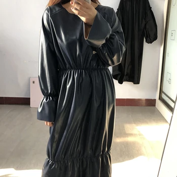 [EAM] Ženy Black Prehrabať Skladaný Pu Kožené Veľká Veľkosť Šaty Nové Okrúhlym Výstrihom, Dlhý Rukáv Loose Fit Móda Jar Jeseň 2021 1R198